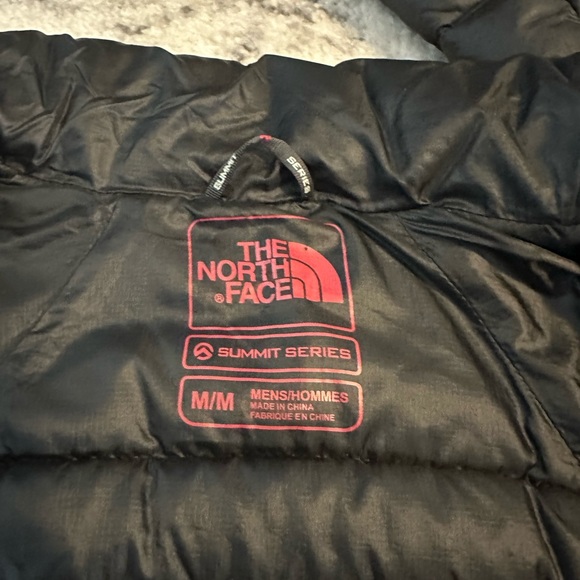 North face Summit Series 800 Down Puffer Jacket Medium Excellent Like New - Picture 11 of 12